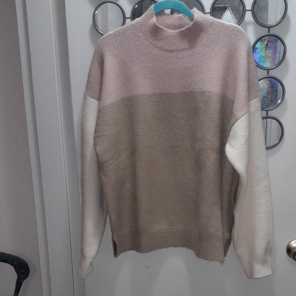 🌺GUESS COLORBLOCK Sweater